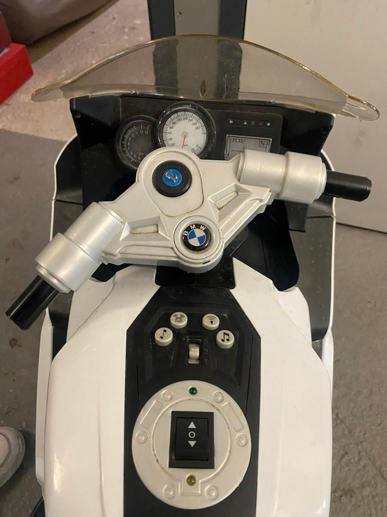 BMW Kindermotorfiets Elektrisch - Wit, Ophalen, Gebruikt