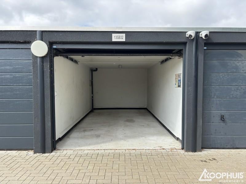 Te koop Gevraagd Loods of garage box, Ophalen of Verzenden, Gebruikt