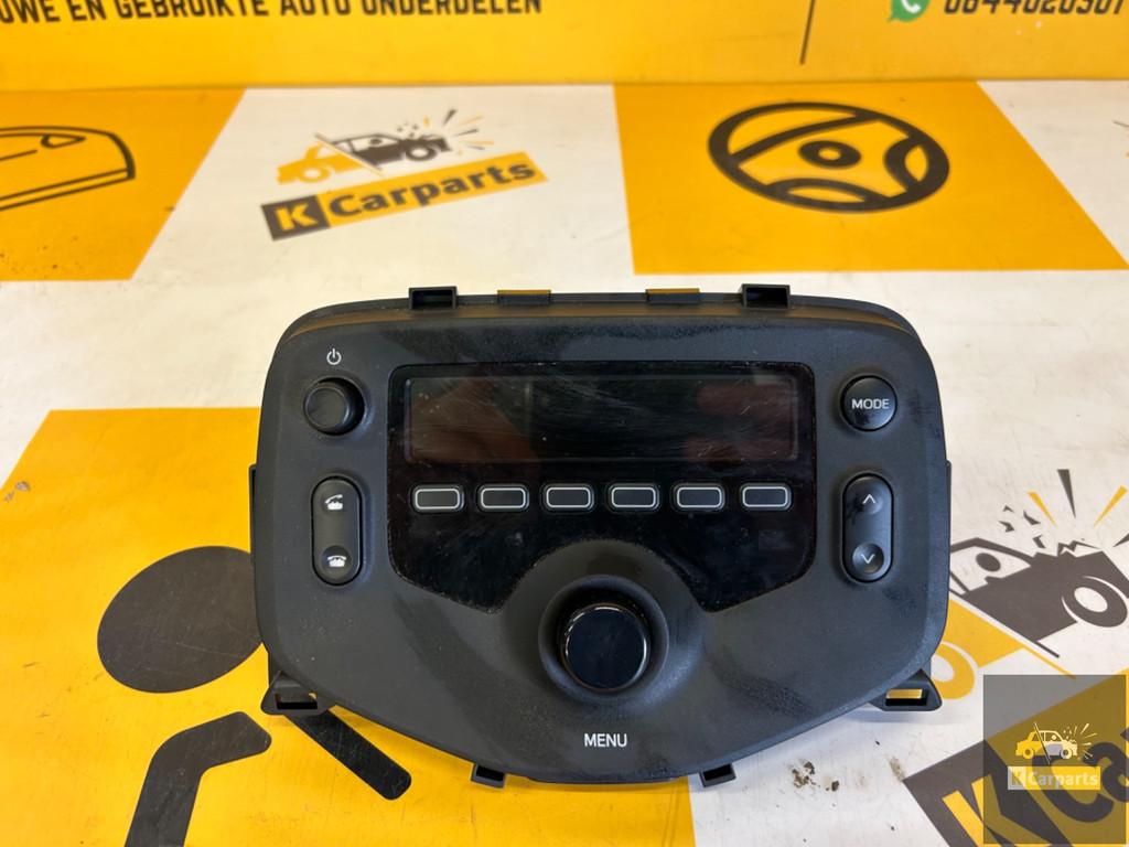 Auto radio Toyota aygo Citro n c1 Peugeot 108 86120-0H050, Info@fabrikant.eu, Fabrikantstraat 1
1000 AA  Amsterdam, NL, Ophalen of Verzenden