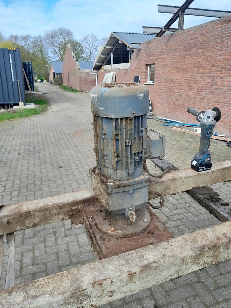 Vertragingsmotor 380 volt, Ophalen, Gebruikt, Elektromotor