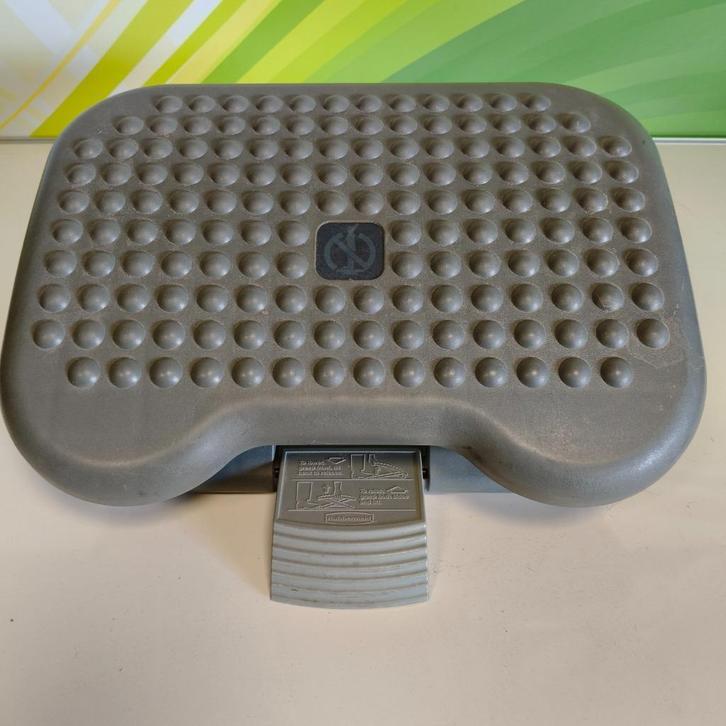 Rubbermaid verstelbare voetsteun, Diversen, Bureau-accessoires, Gebruikt, Ophalen