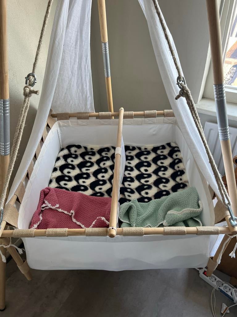 Tweeling hangwieg, Ophalen, Gebruikt, Wieg