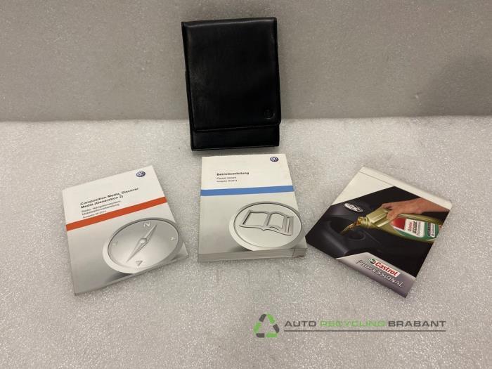 Instructie Boekje van een Volkswagen Passat, Auto-onderdelen, Overige Auto-onderdelen, Volkswagen, Gebruikt, 3 maanden garantie