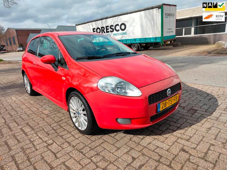 Fiat Grande Punto 1.4-16V Sport, Auto's, Fiat, Bedrijf, Te koop, Grande Punto, ABS, Airbags, Airconditioning, Boordcomputer, Centrale vergrendeling