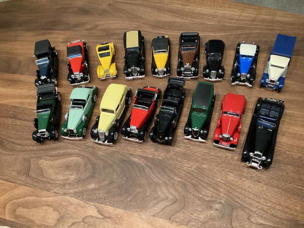 Solido Oldtimers Collectie - Diverse Merken en Kleuren, Ophalen of Verzenden, Zo goed als nieuw, Auto, Solido