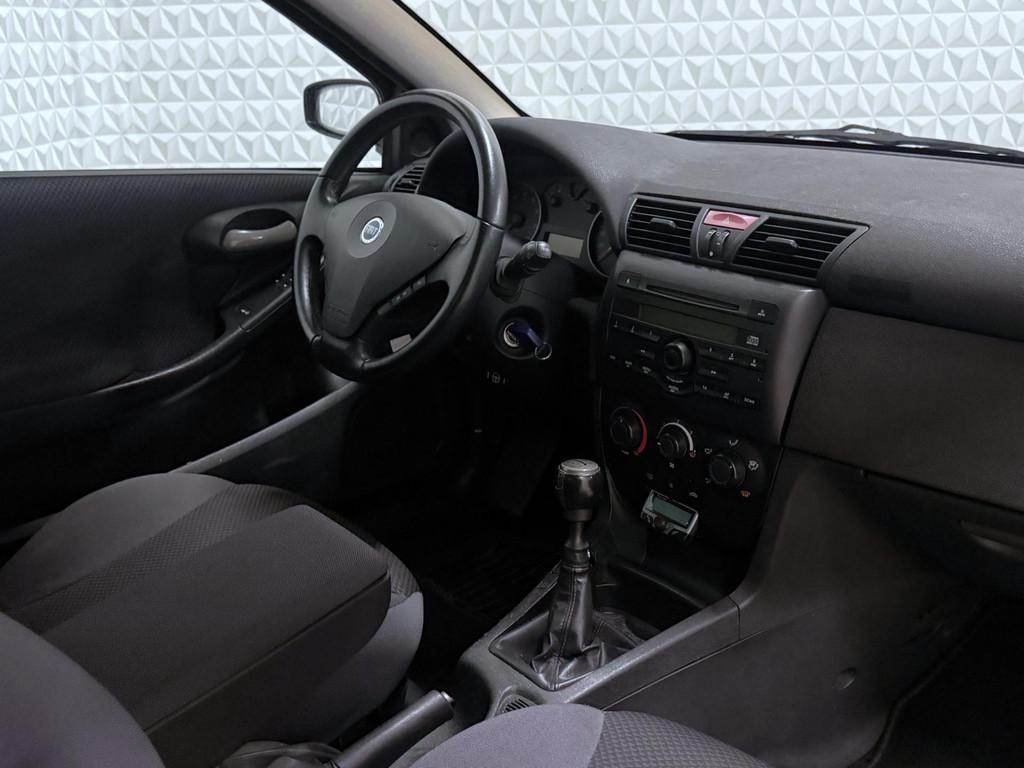 Fiat Stilo 1.6-16V Active Plus * 2e EIGENAAR * 149.000km (20, Auto's, Fiat, Voorwielaandrijving, 1596 cc, Gebruikt, Zwart