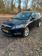 Ford Focus 1.6 16V 100PK 2010 Zwart, Auto's, Ford, 1596 cc, 15 km/l, 4 cilinders, 635 kg