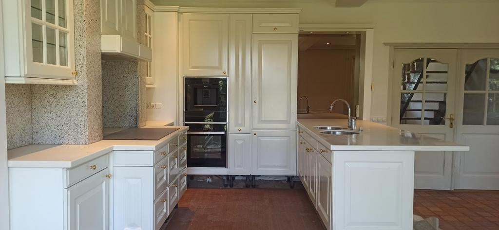 SieMatic keuken met apothekers- en Le Mans kast, Ophalen, Gebruikt, Wit, Hoekkeuken