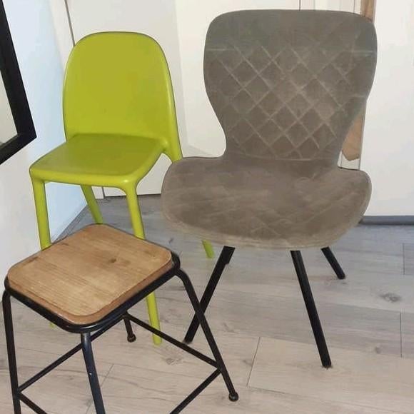 Stoel + Ikea Urban juniorstoel  (nwpr € 110), Huis en Inrichting, Stoelen, Ophalen, Gebruikt, Twee, Overige kleuren