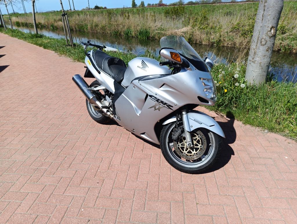 Honda CBR 1100XX Super Blackbird (2004) – Goed onderhouden, Occasion, 4 cilinders, Motorrijbewijs A, Particulier