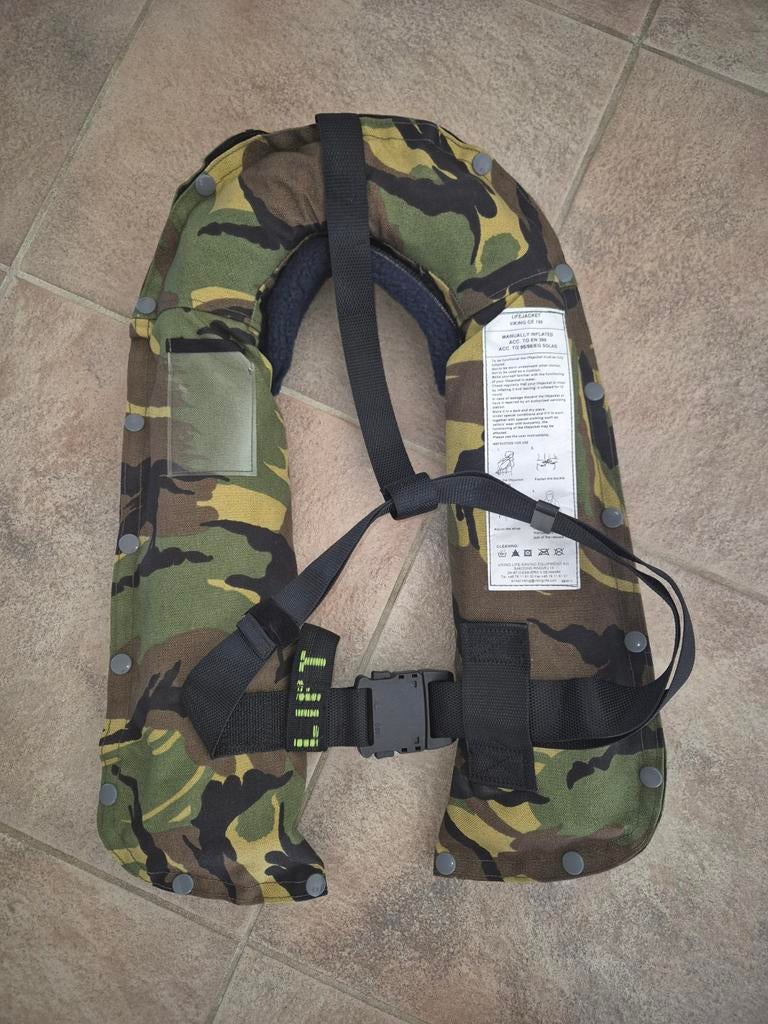 Viking CE 195 reddingsvest Woodland camouflage DPM r, Ophalen of Verzenden, Nieuw, Overige typen