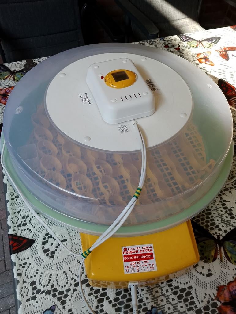 Broedmachine, Ophalen, Broedmachine