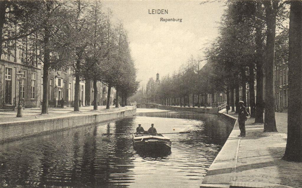Leiden, Rapenburg - roeiboot - ongelopen, Ophalen of Verzenden, Voor 1920, Ongelopen, Zuid-Holland