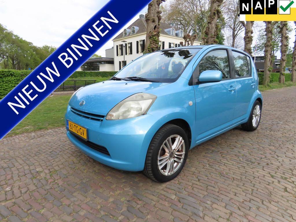 Daihatsu Sirion 2 1.0-12V Trend Airco Stuurbekrachtiging 5 D, Voorwielaandrijving, Gebruikt, Blauw, Elektrische ramen