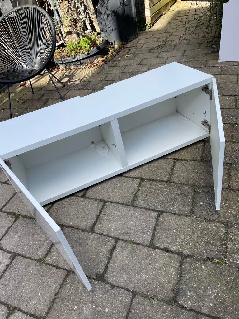 Wit tv meubel met glasplaat, Huis en Inrichting, Kasten | Televisiemeubels, Gebruikt, 100 tot 150 cm, Ophalen of Verzenden, Glas