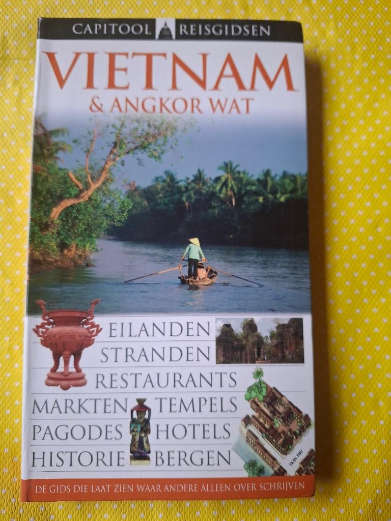 Capitool reisgids Vietnam & Angkor Wat, Boeken, Gelezen, Capitool, Ophalen of Verzenden, Reisgids of -boek