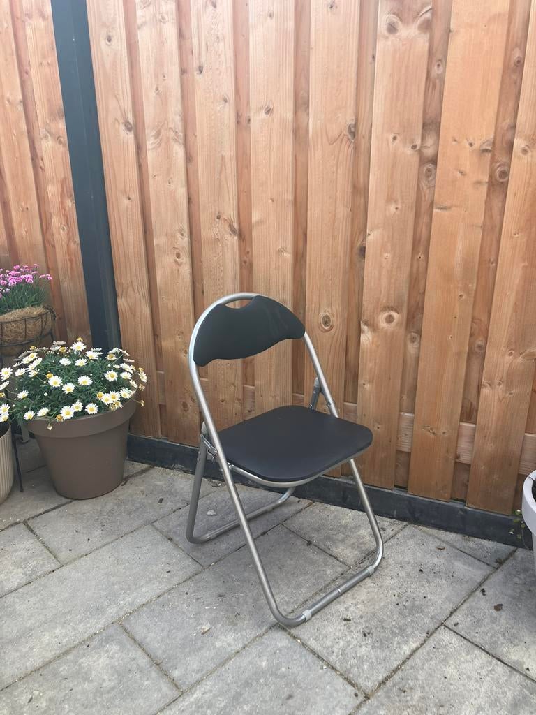 Te huur. Vijf comfortabele klapstoelen, Ophalen, Gebruikt, Overige