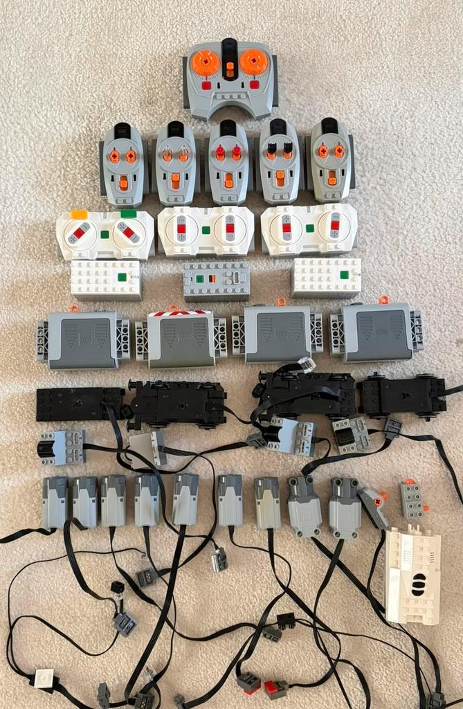 Lego technic power functions en powered up, Kinderen en Baby's, Speelgoed | Duplo en Lego, Gebruikt, Ophalen of Verzenden