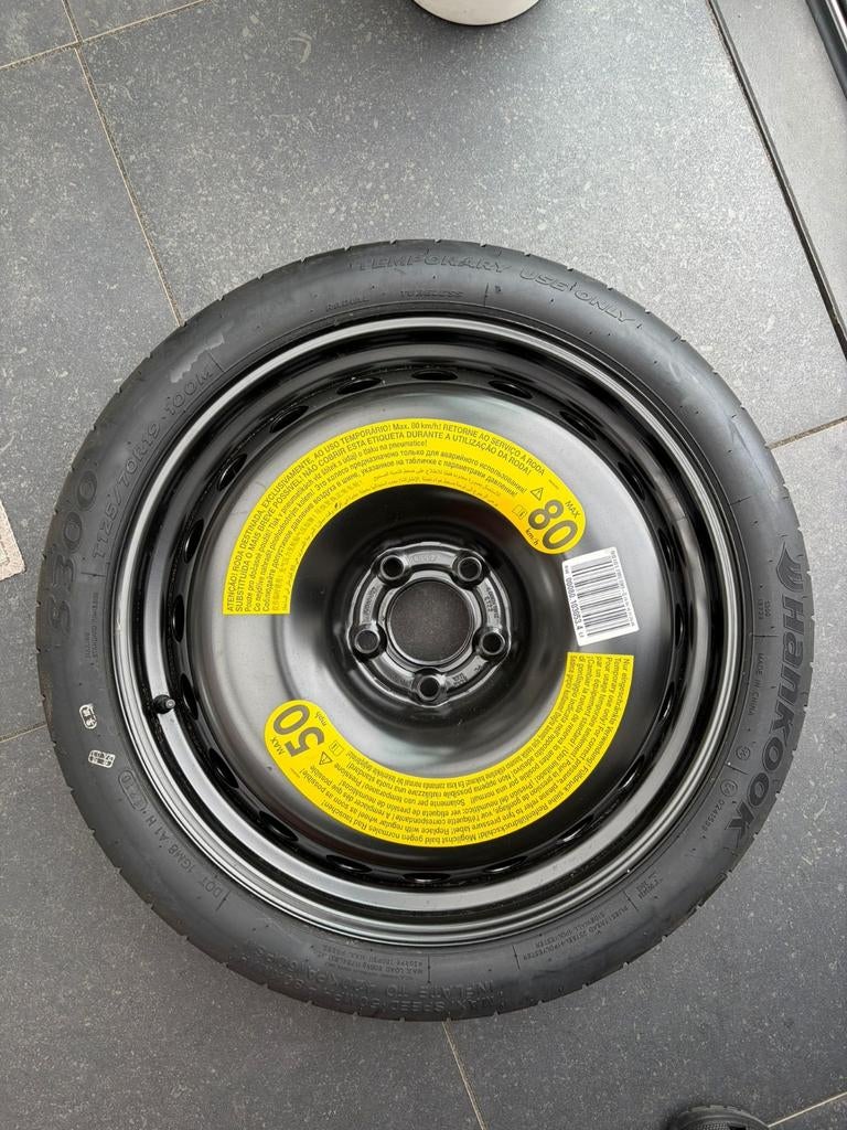 Nieuw Continental thuiskomer  125/70 R 19, Auto-onderdelen, Banden en Velgen, 19 inch, Banden en Velgen, Nieuw, Ophalen of Verzenden