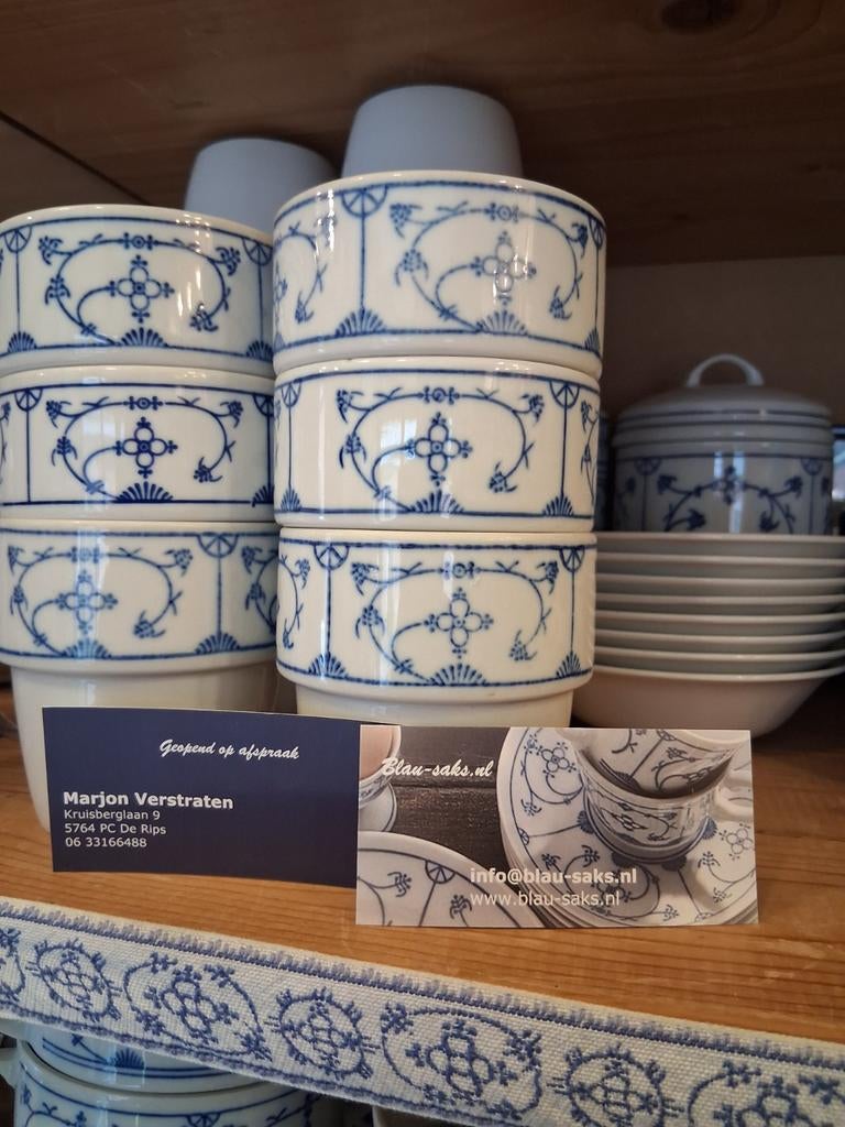 Melkbekers stspelbekers jager  blauw saks saksisch, Antiek en Kunst, Ophalen of Verzenden