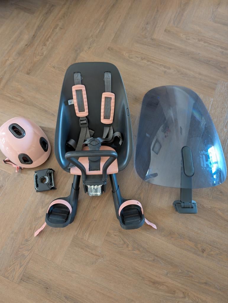 Urban Iki voorzitje roze met windscherm en helm (z.g.a.n.), Ophalen, Zo goed als nieuw, Voorzitje, Urban Iki
