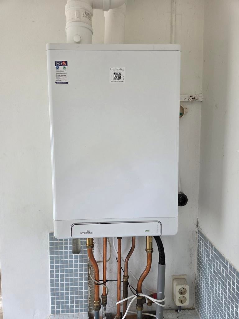 Intergas Kombi HRE 28-24ACV-ketel ,goed werkend, Ophalen, 30 tot 80 cm, Gebruikt, Hoog rendement (Hr)