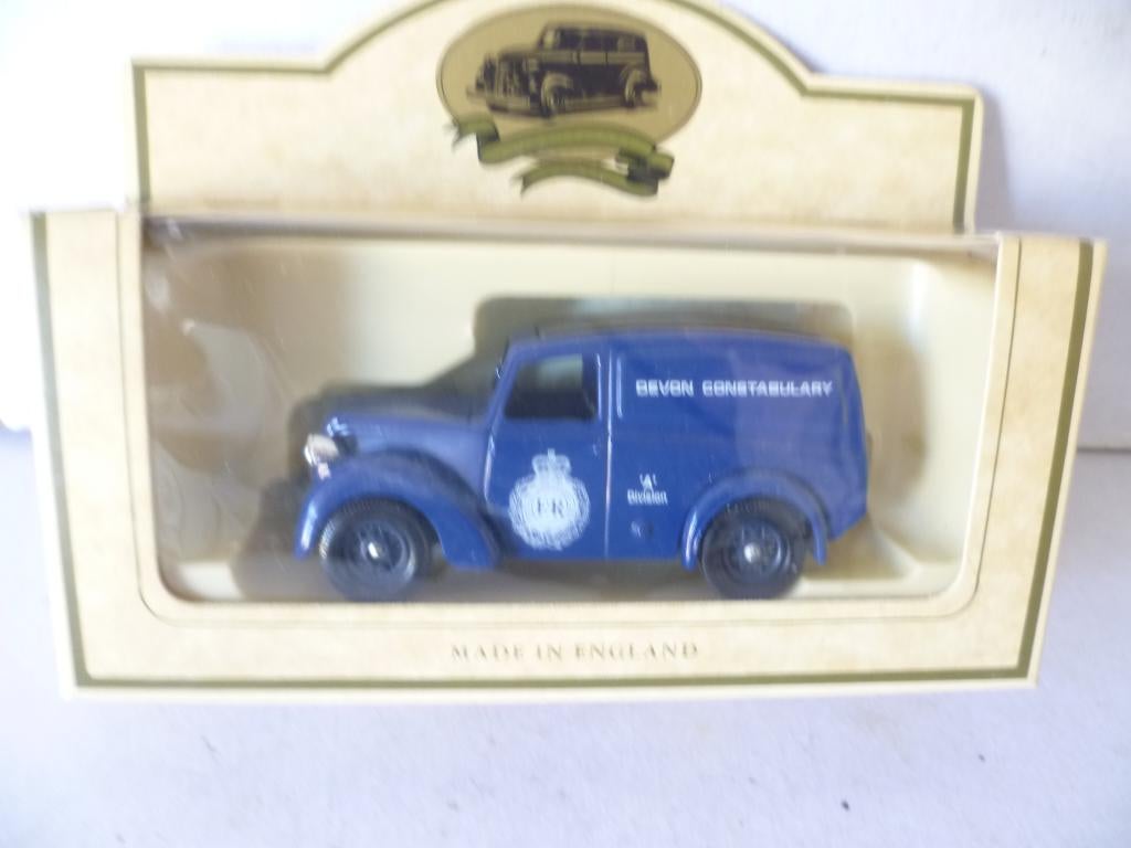 Lledo Morris Z Van Devon Constabulary Special Edition auto, Ophalen of Verzenden, Nieuw, Auto