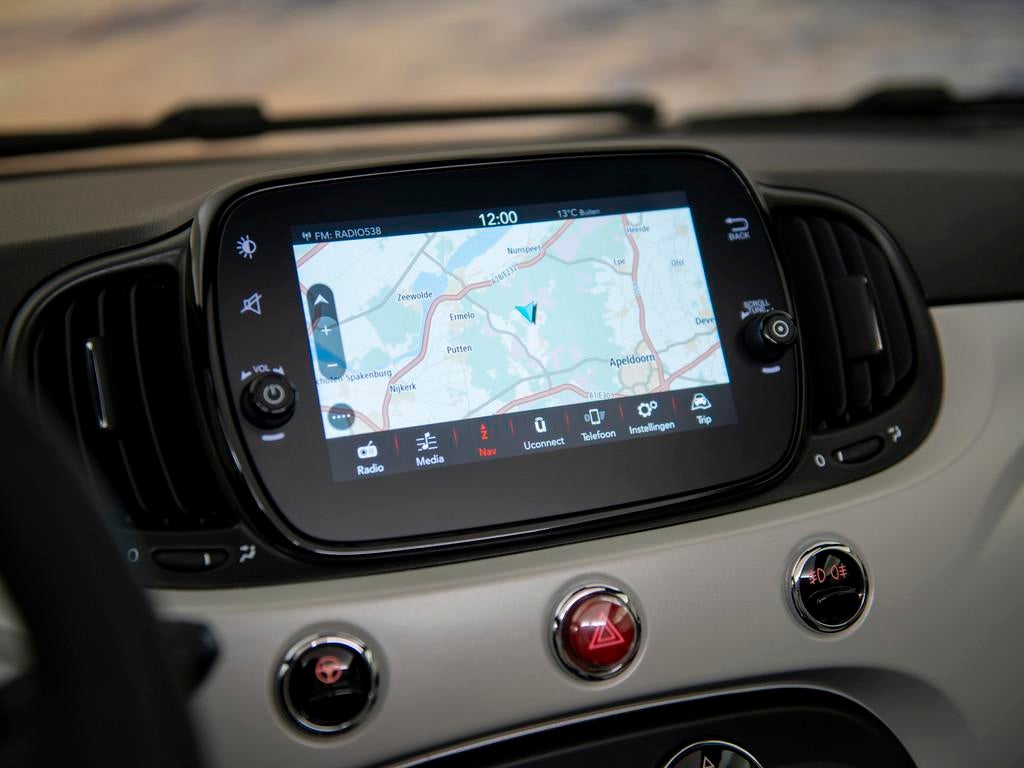 Fiat 500 C 1.2 Hybrid Star, Cabriolet, Powder pink incl gara, Auto's, Fiat, Voorwielaandrijving, Gebruikt, 4 cilinders, 4 stoelen