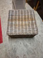 Hocker riet, Ophalen, Nieuw