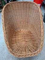 Rieten stoel, Ophalen, Bruin, Riet of Rotan, Zo goed als nieuw