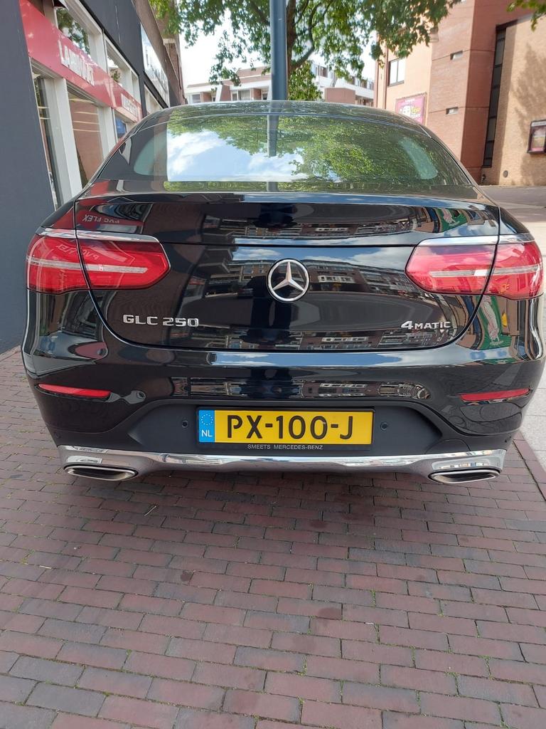Mercedes-Benz GLC Coupé 250 211pk 4MATIC 9G-TRONIC 2017, Auto's, Automaat, 4 cilinders, Zwart, Vierwielaandrijving