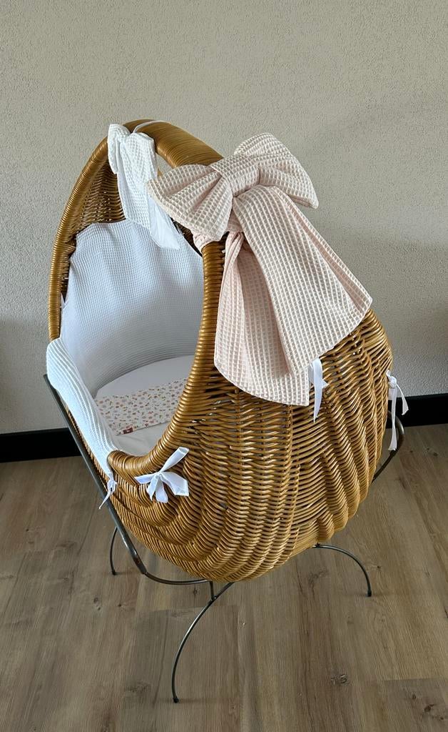 Celine babywieg - zo goed als nieuw, Ophalen, Zo goed als nieuw, Wieg