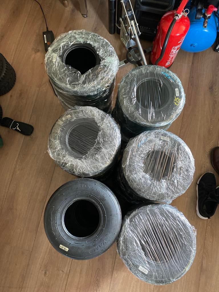Apex blauw banden voor karts, Ophalen, Nieuw