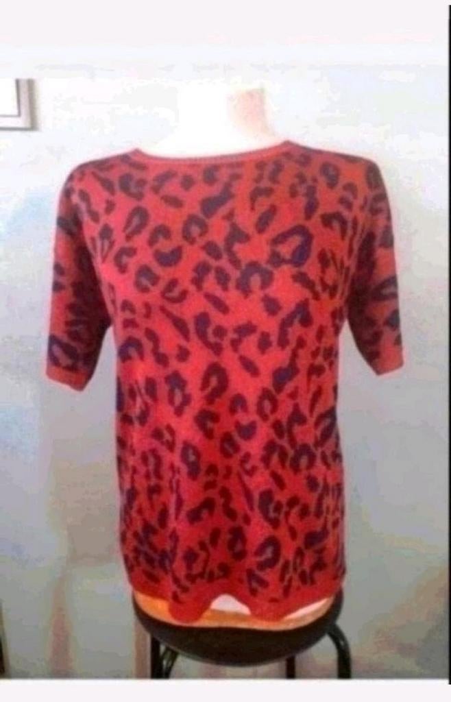 Geisha rood tijgerprint t-shirt, Kleding | Dames, T-shirts, Maat 38/40 (M), Geisha, Ophalen of Verzenden, Zo goed als nieuw