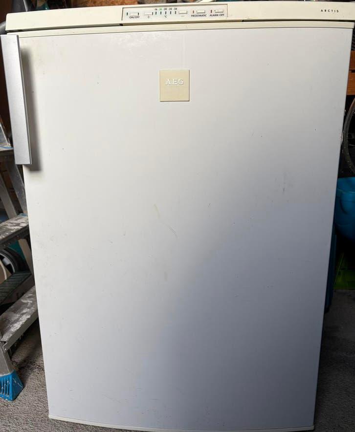 Tafelmodel AEG vriezer, Witgoed en Apparatuur, Minder dan 60 cm, Zo goed als nieuw, Vrijstaand, Ophalen
