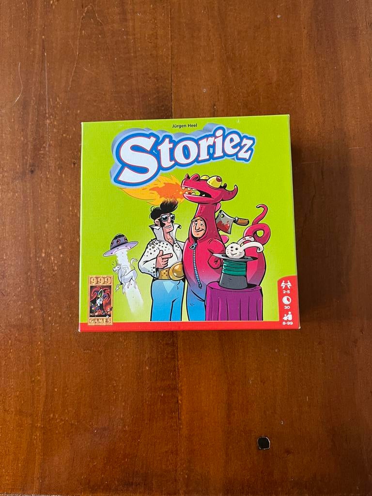 Storiez: kaartspel van 999 games, Hobby en Vrije tijd, Gezelschapsspellen | Kaartspellen, Zo goed als nieuw, Een of twee spelers