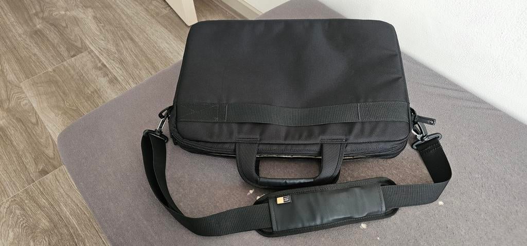 Laptoptas / Aktetas - Zwart, met schouderband, Computers en Software, Laptoptassen, Gebruikt, Aktetas, 15 inch, Ophalen of Verzenden