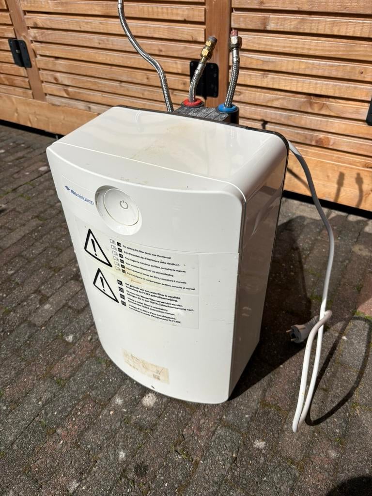 Itho Daalderop Floww Combi-XL 10L, Doe-het-zelf en Verbouw, Geisers en Boilers, Minder dan 20 liter, Ophalen, Zo goed als nieuw