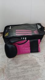 Adidas boks handschoenen, Sport en Fitness, Boksen, Ophalen, Zo goed als nieuw, Bokshandschoenen