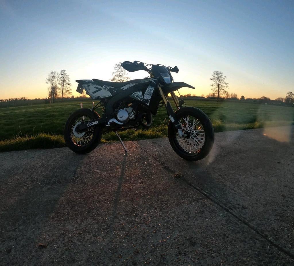 Rieju MRX 50 Pro, Ophalen, Zo goed als nieuw