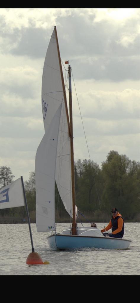 16m2 open zeilboot polyester, Watersport en Boten, Open zeilboten, Gebruikt, Overige typen, 3 tot 6 meter, Polyester, Geen motor