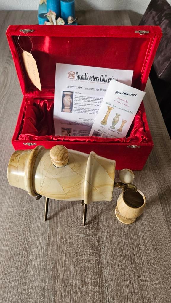 Grootmeesters Collectie: Versteend Houten Ton met Kraan, Antiek en Kunst, Ophalen of Verzenden