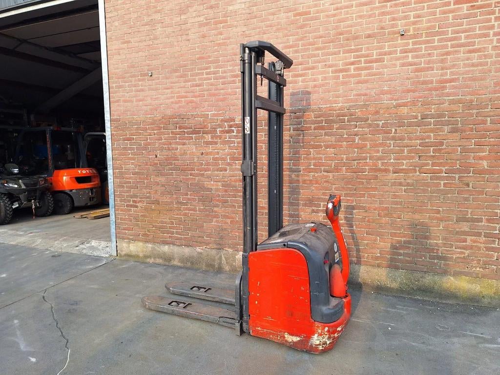 Linde Stapelaar 1600 kilo 383 cm (0049), Zakelijke goederen, Machines en Bouw | Heftrucks en Intern transport, Elektrisch, Stapelaar