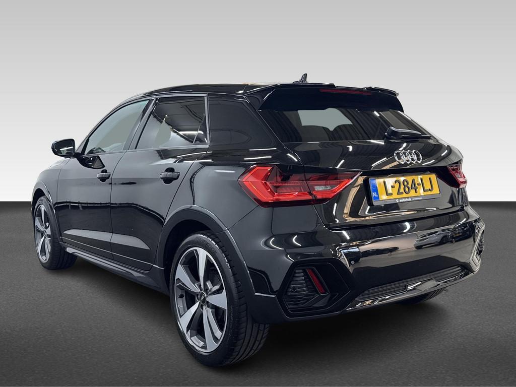 Audi A1 citycarver 25 TFSI epic, Auto's, Audi, Euro 6, 95 pk, Adaptive Cruise Control, Origineel Nederlands