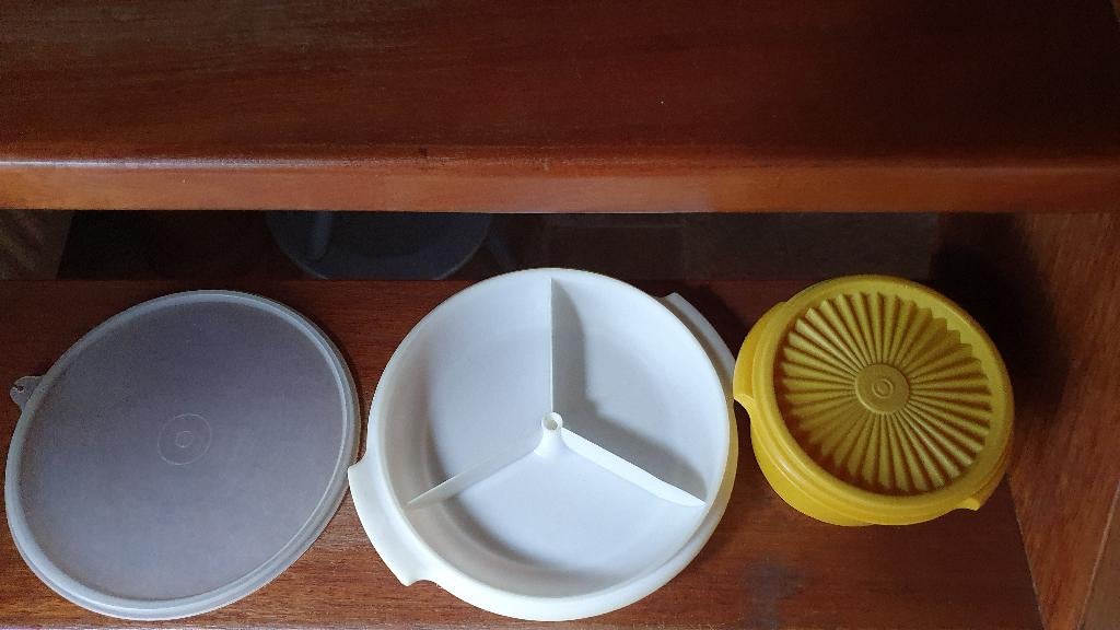 Tupperware vakkenschaal en vershouddoosje, per stuk te koop, Ophalen of Verzenden, Zo goed als nieuw, Overige typen