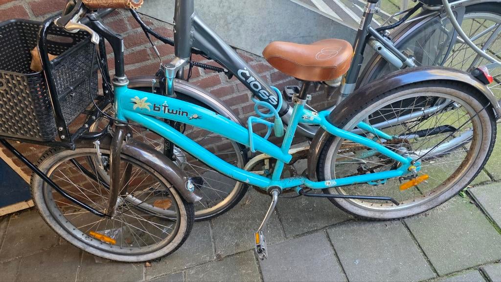 B'Twin kinderfiets, turquoise met mandje, Gebruikt, Ophalen of Verzenden, Handrem, B'Twin