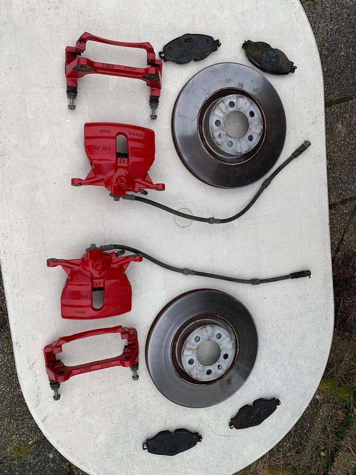 VW Polo GTI 2G (2020) Complete Voorremmen Set, Auto-onderdelen, Remmen en Aandrijving, Volkswagen, Gebruikt, Ophalen of Verzenden