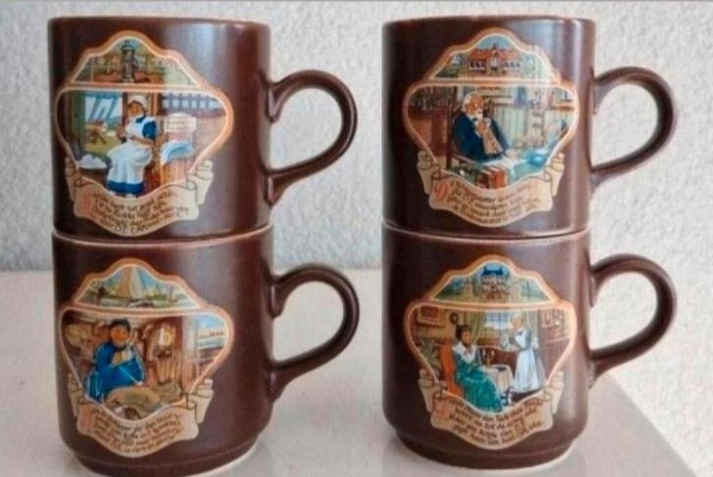 Vier Villeroy en Boch Douwe Egberts Bekers, Ophalen of Verzenden, Zo goed als nieuw, Overige stijlen, Kop(pen) en/of Schotel(s)