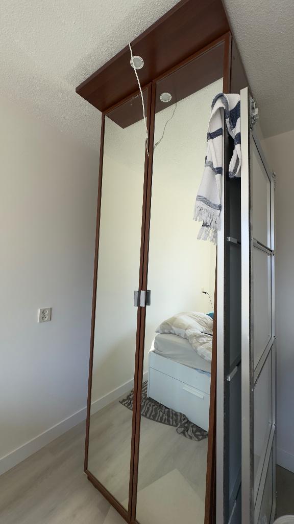 Ikea Kledingkast oud-PAX series met verlichting & spiegels, Kunststof, 200 cm of meer, 50 tot 100 cm, Zo goed als nieuw