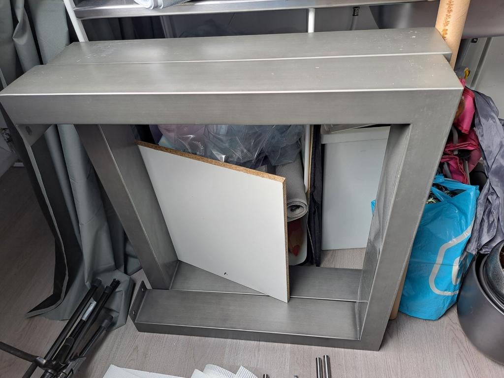 Gratis metalen tafelpoten, Ophalen, Vrijstaande haard, Houthaard